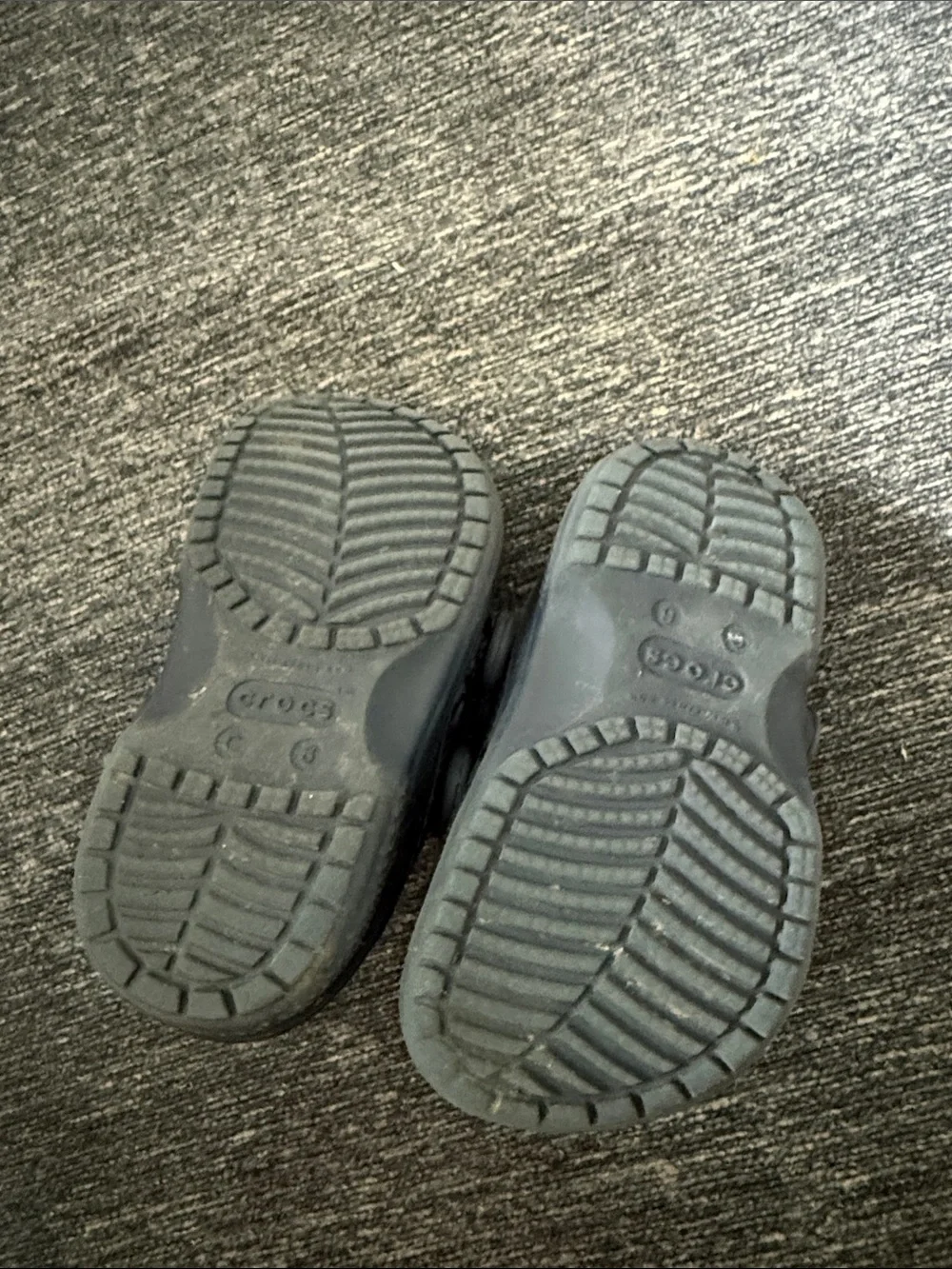 Kids crocs